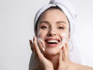 For Bright Skin: Top 5 Perfect Face Wash Under Rs. 500