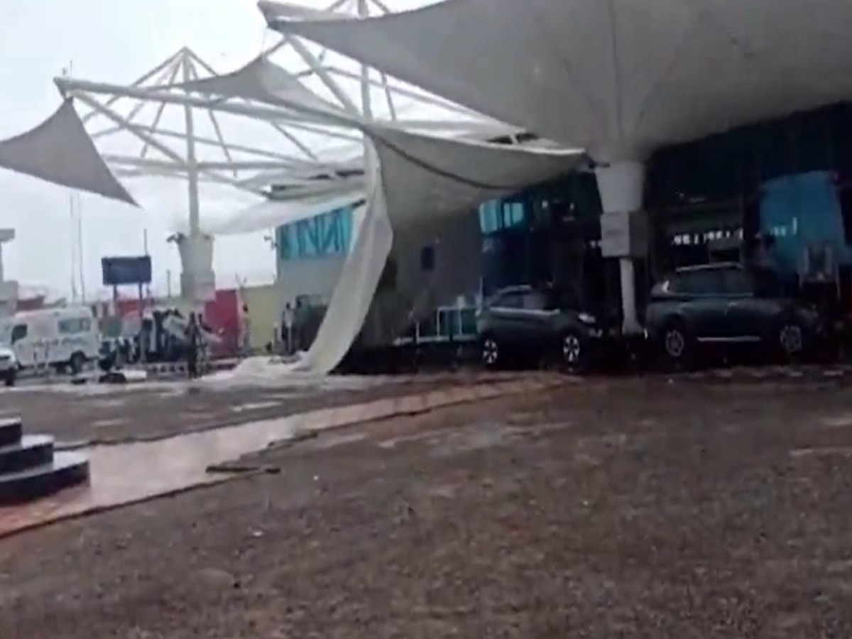 WATCH: Canopy Collapses At Rajkot Airport Pick And Drop Area A Day ...