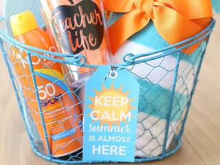 Best Summer Gifts to Ditch the Dull Days