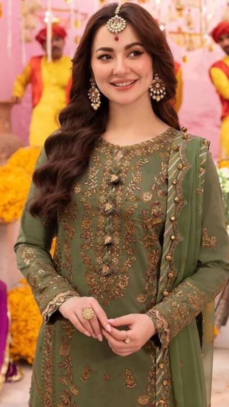 Celeb Approved 8 Green Outfits For Sawan