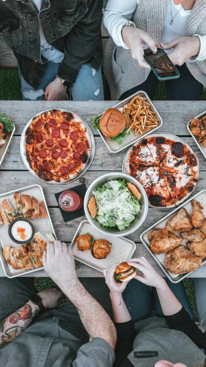 The Hidden Dilemma of Business Suit Bulge: What's Behind the Increasing Waistline and How to Combat It