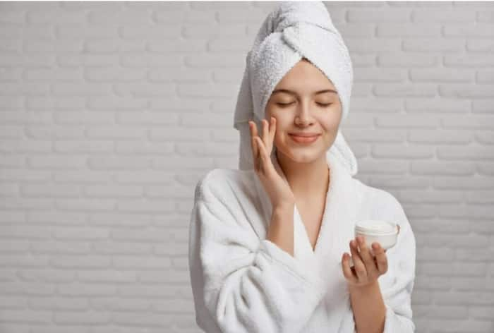 Monsoon Skincare Tips: 6 Dos and Don'ts to Follow Amid Weather Change - Expert Speaks