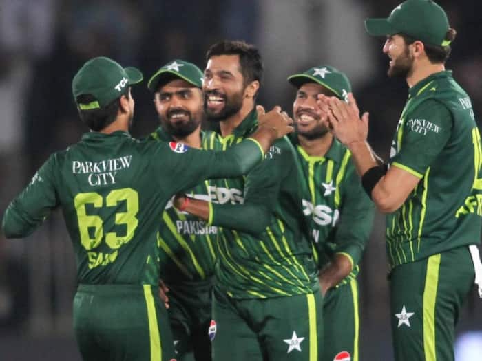 Mohammad Amir PAK