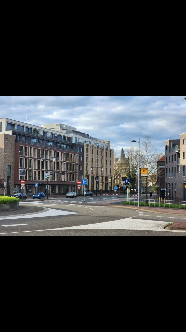 Top 10 Countries Give Work Life Balance