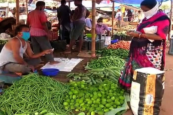 Vegetable Prices, Assam, Crops, Assam Floods, Guwahati, flood, vegetables, rainfall, Assam State Disaster Management Authority, ASDMA, Nagaon, Jorhat district, Dibrugarh, Tinsukia, Brahmaputra River, Tezpur