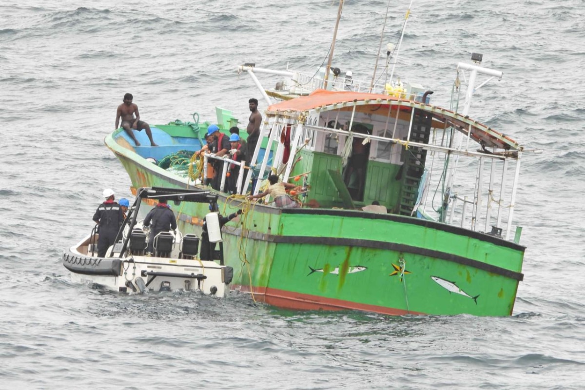 ICG Rescues Stranded Indian Fishing Boat With 11 Onboard Off Kerala Coast