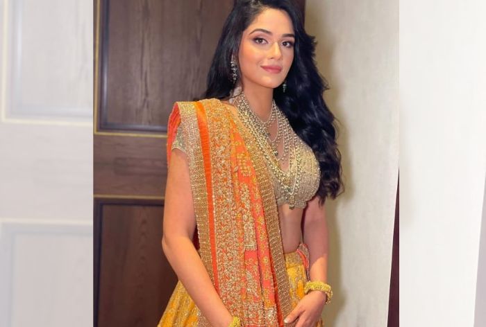 Anjali Merchant Stuns in Mustard Yellow-Orange Gold Zari Work Lehenga For Anant Ambani-Radhika Merchant’s Mehendi