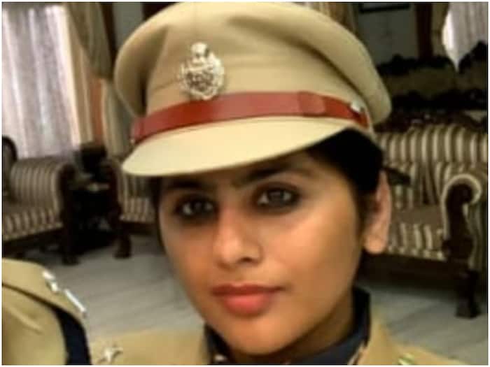 Who is IPS Kamya Mishra