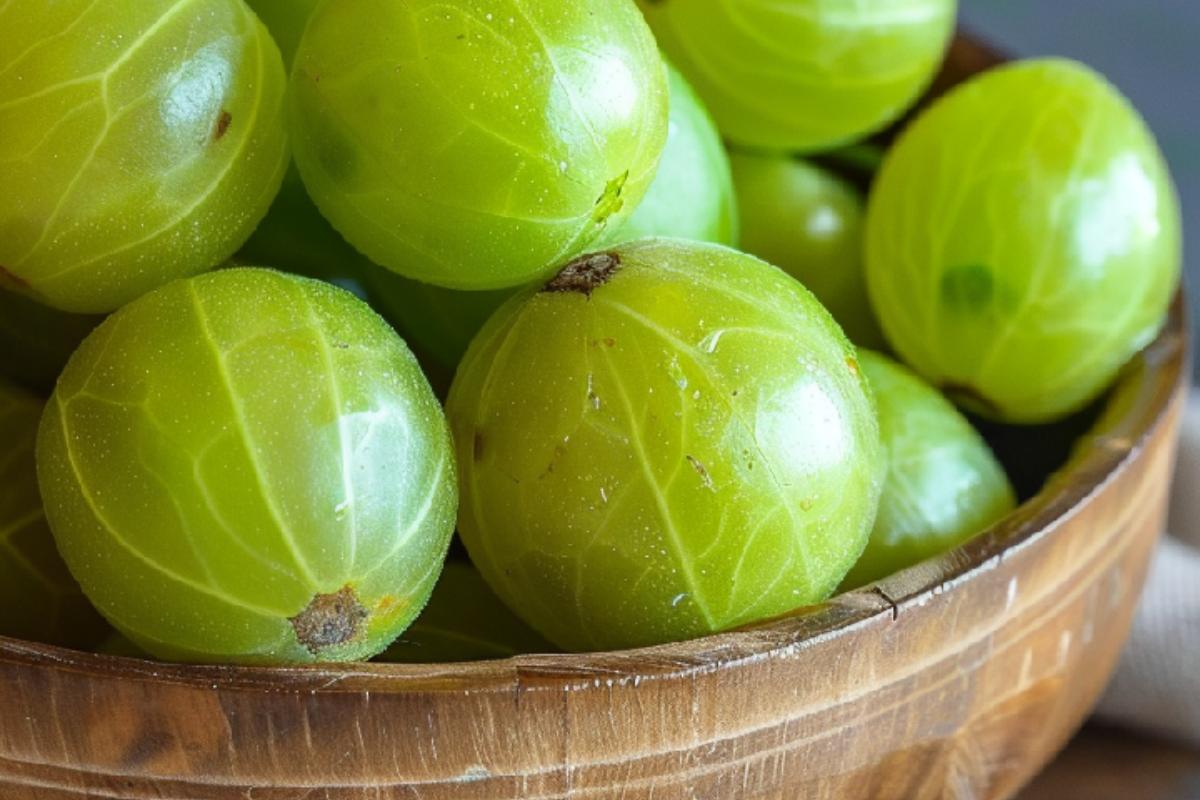 10 Incredible Benefits Of Amla You Should Know