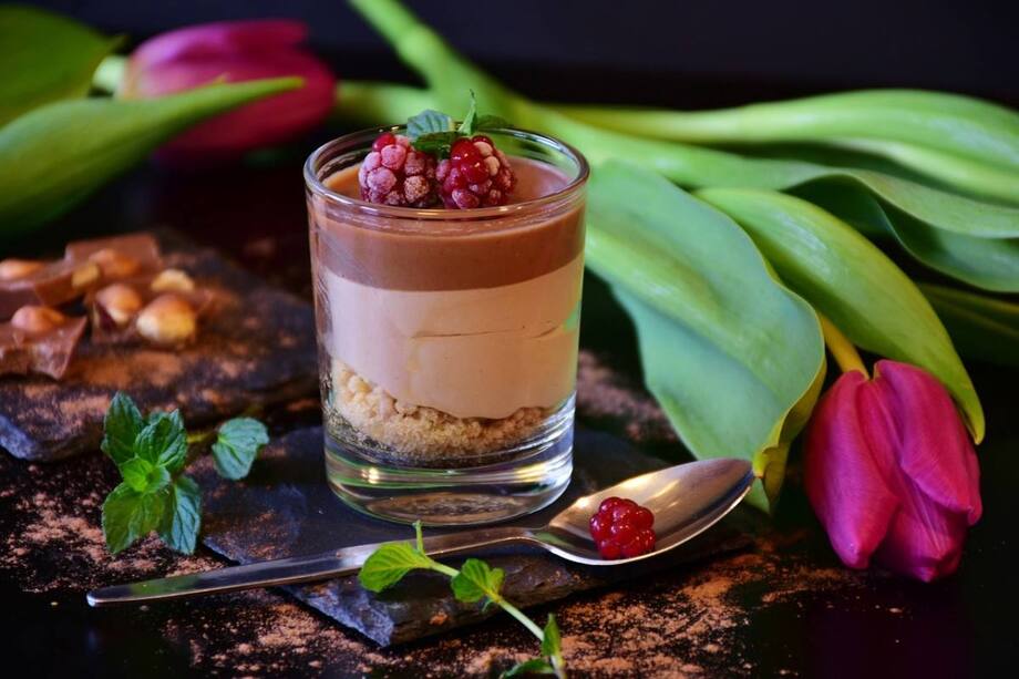 How To Make  Chocolate Mousse At Home In 8 Simple Steps
