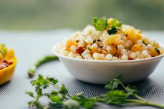 Master The Art Of Making Sabudana Khichdi With This Easy Recipe