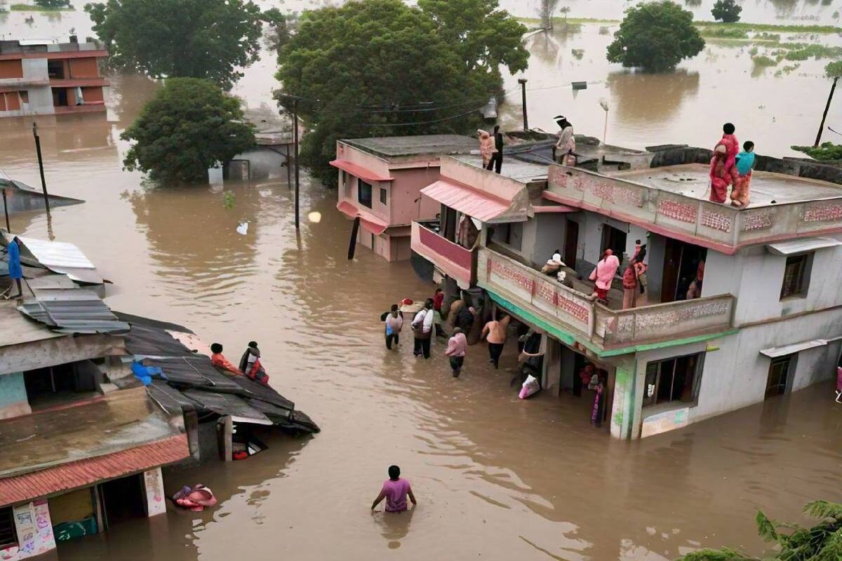 बिहार में हर साल करीब 5 हजार गांव आते हैं बाढ़ की चपेट में, जानिए क्या है  इस भयंकर आपदा के पीछे की वजह?