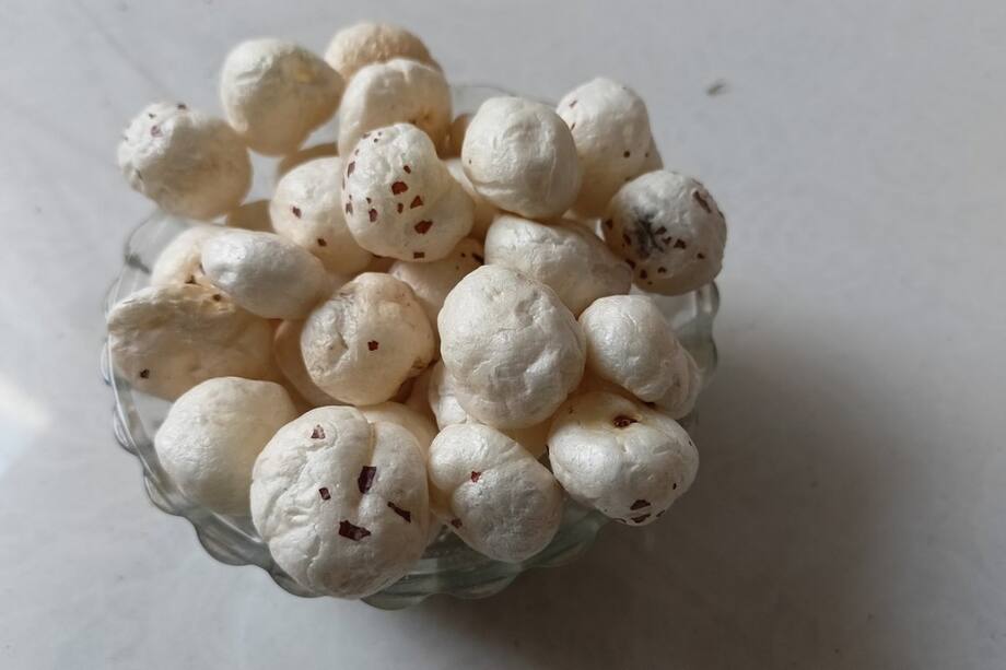 You Won't Believe The 7 Benefits Of Roasting Makhanas In Ghee