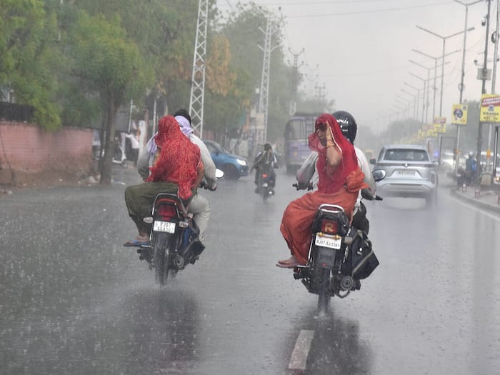 Delhi-NCR To Receive Heavy Rain With Thunderstorms Today, IMD Issues Red Alert Across 9 States; Check Forecast