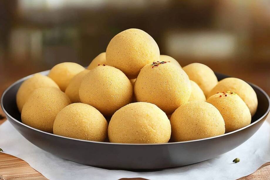 5 Easy Steps To Make Delicious Besan Ka Ladoo At Home