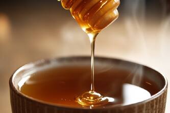 10 Ways Honey Can Transform Your Health And Well-being