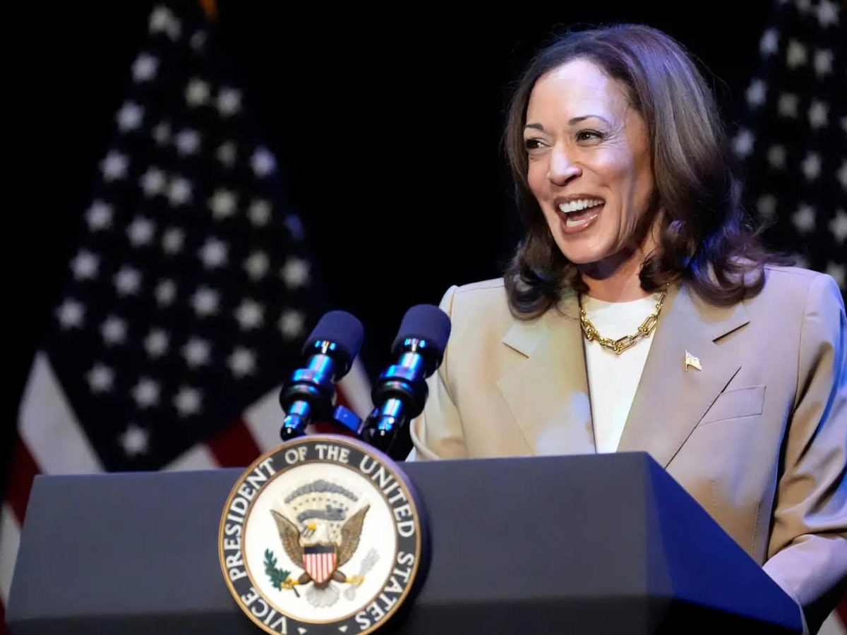 'Fight is for America's Future' Kamala Harris At Rally