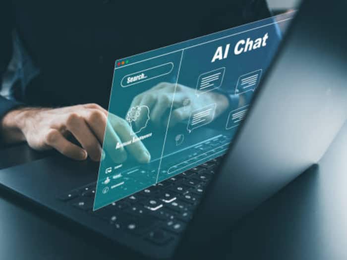 Study Reveals Most AI Chatbots Are 'Left-Leaning', But Could Be 'Taught' Other Political Inclinations