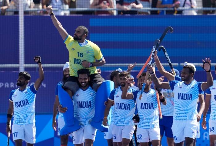 Indian hockey team Olympic bronze, Indian hockey team win Paris Olympics bronze, India beat Spain to win Olympic bronze, India vs Spain, India vs Spain men’s hockey bronze medal match, India vs Spain hockey at Paris Olympics 2024, India vs Spain olympics hockey result, Harmanpreet Singh, Harmanpreet Singh Indian hockey, Harmanpreet Singh goals in Paris Olympics 2024, Harmanpreet Singh at Olympics, Harmanpreet Singh vs spain, PR Sreejesh, PR Sreejesh Indian hockey, PR Sreejesh at Paris Olympics 2024, PR Sreejesh Retires, PR Sreejesh retirement