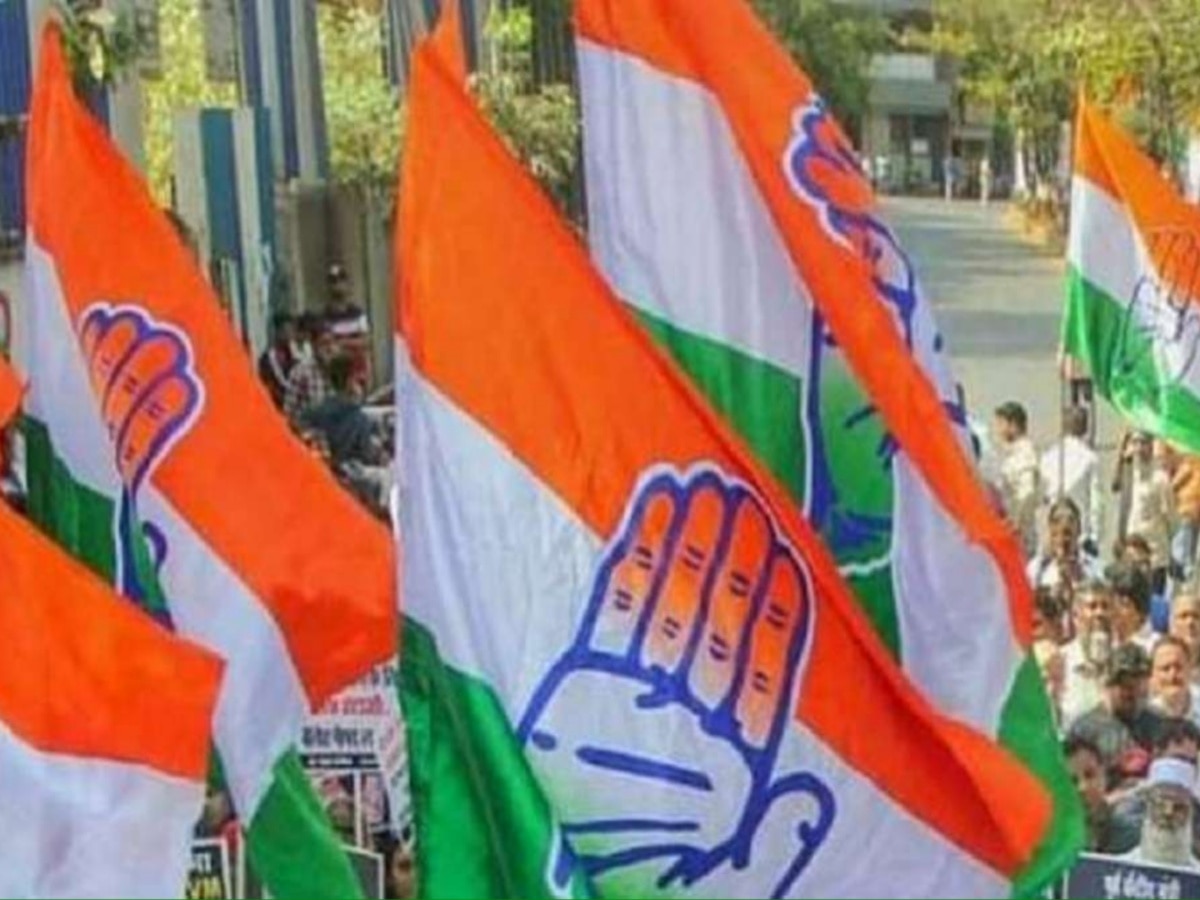 Plea In Allahabad HC Seeks Disqualification Of All Congress MPs For Distributing ‘Guarantee Cards’ During LS Poll Campaign