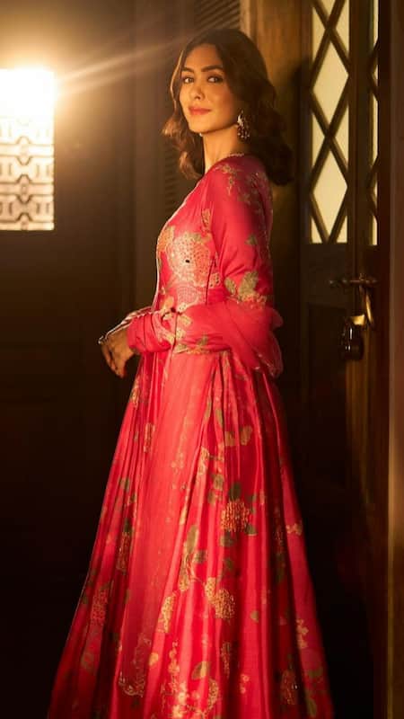 mrunal thakur red dress Eid 2024: Mrunal Thakur's exquisite fashion ensembles, from elegant embroidered kurtas to stunning sarees