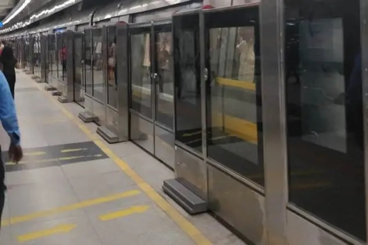 Screen Doors To Be Installed On All Stations Of Delhi Metro Phase-4 Corridors