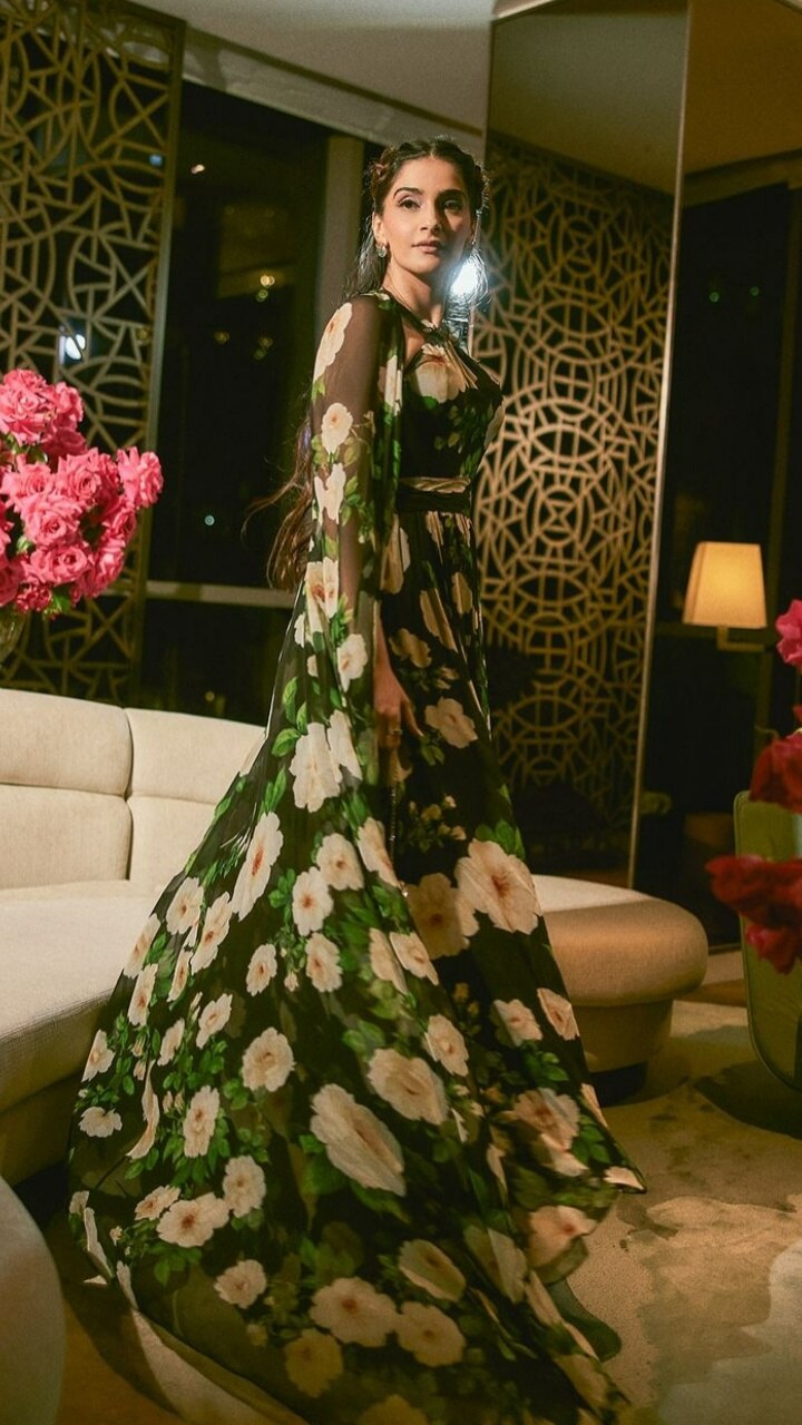 sonam kapoor in green dress Season of the Witch Dress main image 1