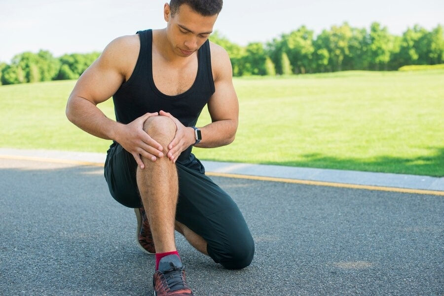 Why do Knees Pain Post-Running? Causes And Tips For Quick Relief