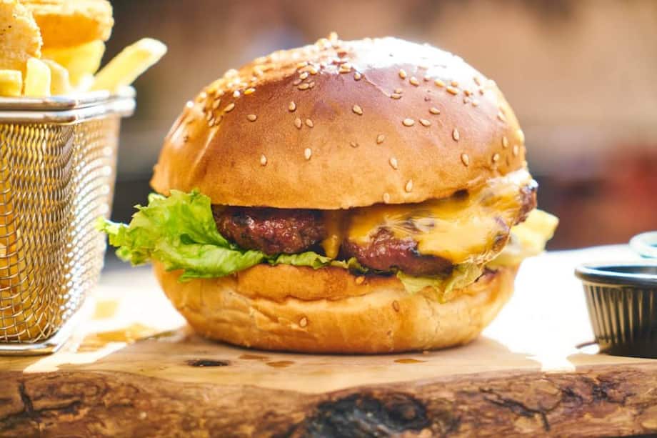 Master The Art Of Making Chicken Burgers With This Step by Step Guide