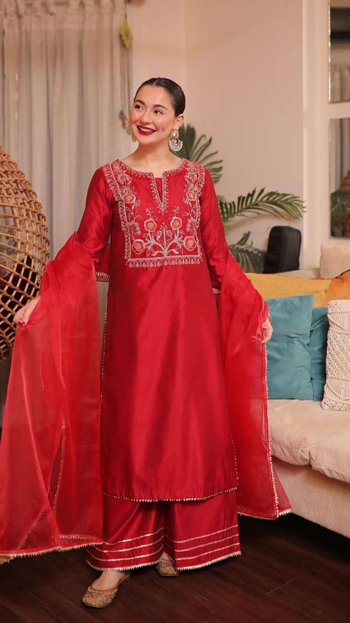 hania amir red dress Hania aamir red dress