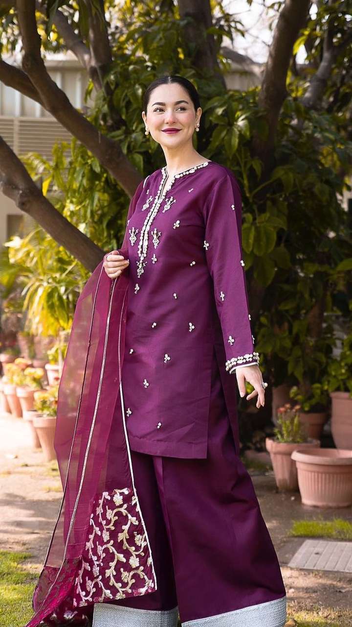hania amir purple dress Hania Amir