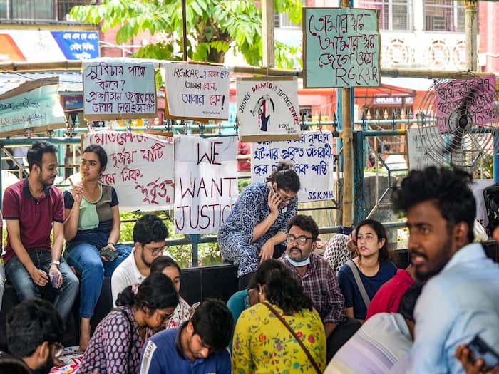 Kolkata Rape-Murder Case: Health Services Hit In Delhi As Doctors' Strike Enters 7th Day; Key Updates