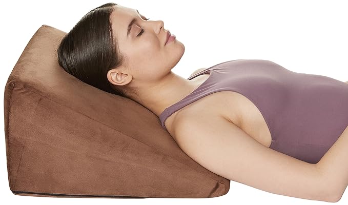 AmazonBasics Memory Foam Pillow