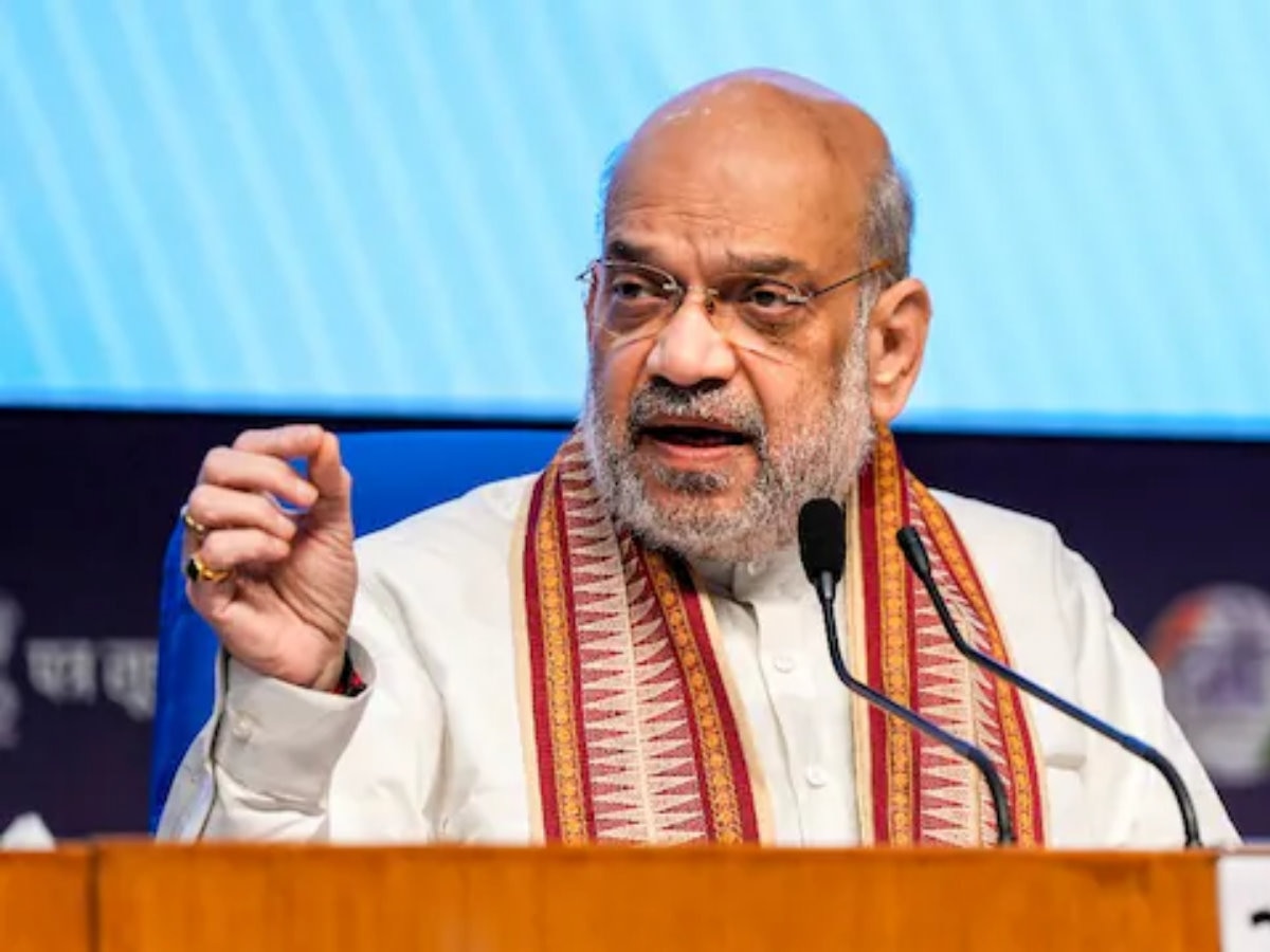 जम्मू-कश्मीर: कांग्रेस-NC गठबंधन पर अमित शाह ने बोला हमला, कहा- आतंकवादियों को रिहा करना उनका एजेंडा