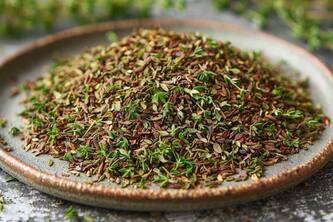 8 Reasons To Spice Up Your Cooking With Dried Thyme Today