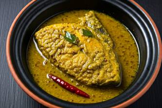 Step By Step Guide To Perfect Shorshe Ilish In Mustard Sauce