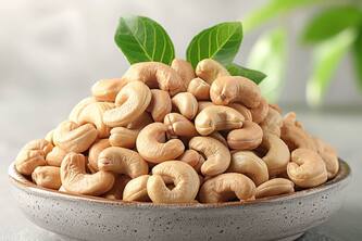 Cashew Caution: The Hidden Risks For Those With Kidney Disease