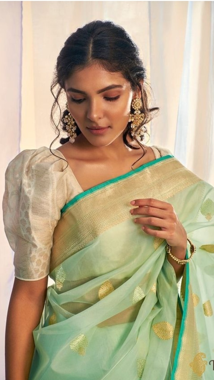 9 Trendy Silk Saree Blouse Designs For 2024 Weddings