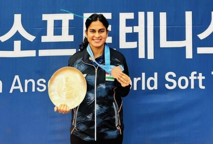 Meet Aadhya Tiwari, an Income Tax department employee who scripted history by winning the first-ever medal in Soft Tennis Championship