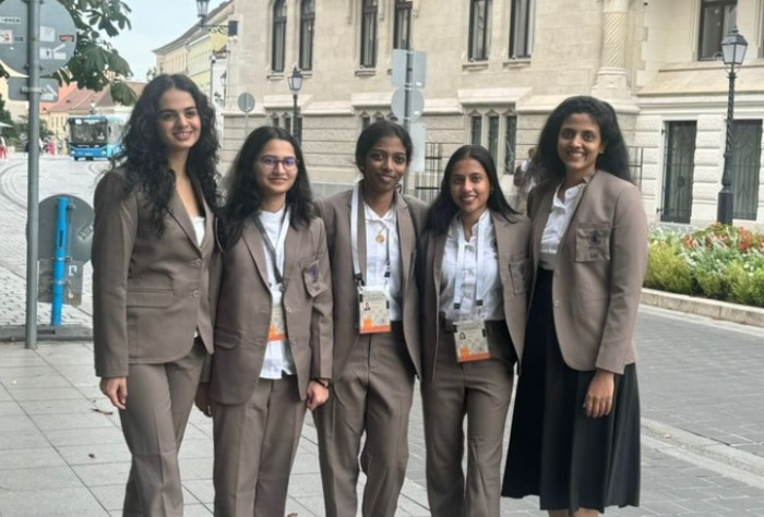 India’s Women’s team clinch gold by beating Azerbaijan at 45th FIDE final round