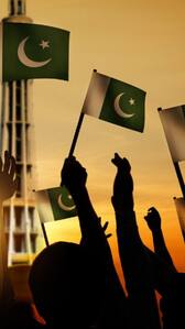 पाकिस्तान में धर्म बदल रहे हैं लोग? कम हुए मुस्लिम, बढ़ी हिंदुओं की आबादी