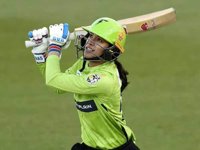 Smriti Mandhana   Adelaide Strikers