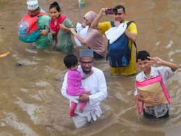 गुजरात के बाद अब तेलंगाना में बारिश से तबाही! 16 लोगों की मौत, CM ने मांगा 'National Calamity' का टैग
