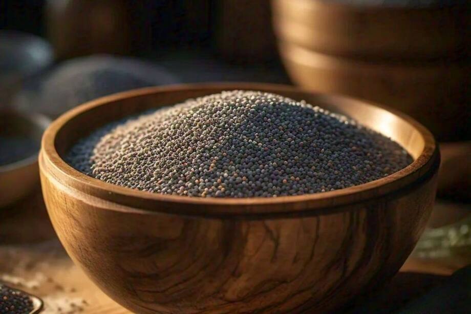 10 Compelling Reasons To Add Poppy Seeds To Your Diet Today