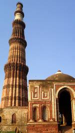 मुगल बादशाहों ने बनवाई थी भारत की ये 10 खूबसूरत इमारतें