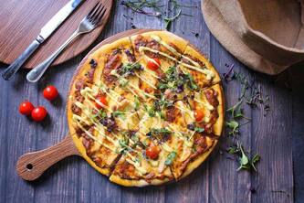 Transform Your Dinner With This Easy Veggie Pizza Recipe