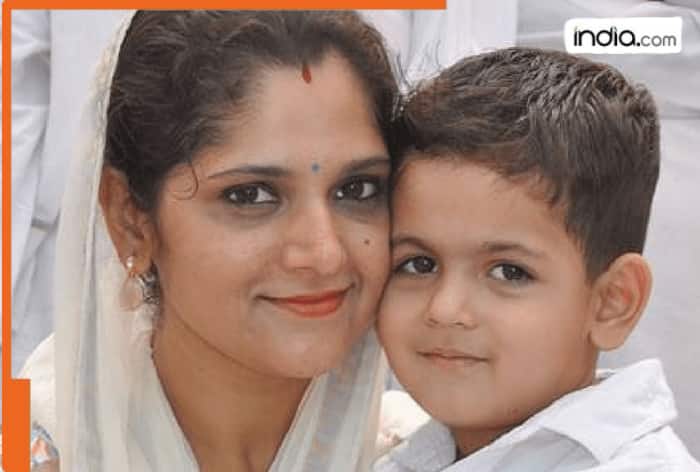 Meet IAS officer Anu Kumari who stayed away from her child for 2 years to crack UPSC exam, failed to clear by just one marks and then...