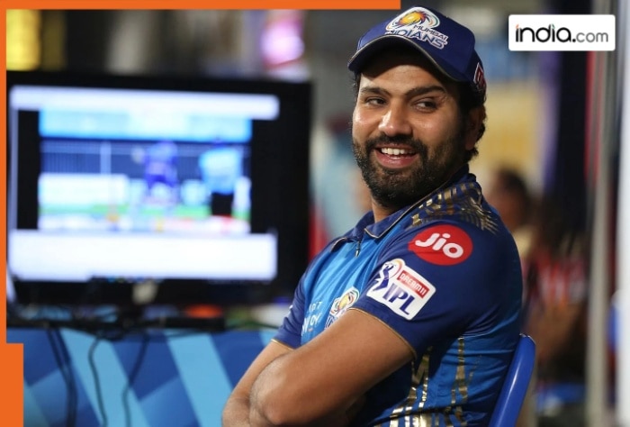 Rohit Sharma Receives RCB Plea From Fan During Test Match