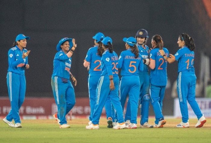 India defeat New Zealand by 59 runs to go 1-0 up in women’s ODI series