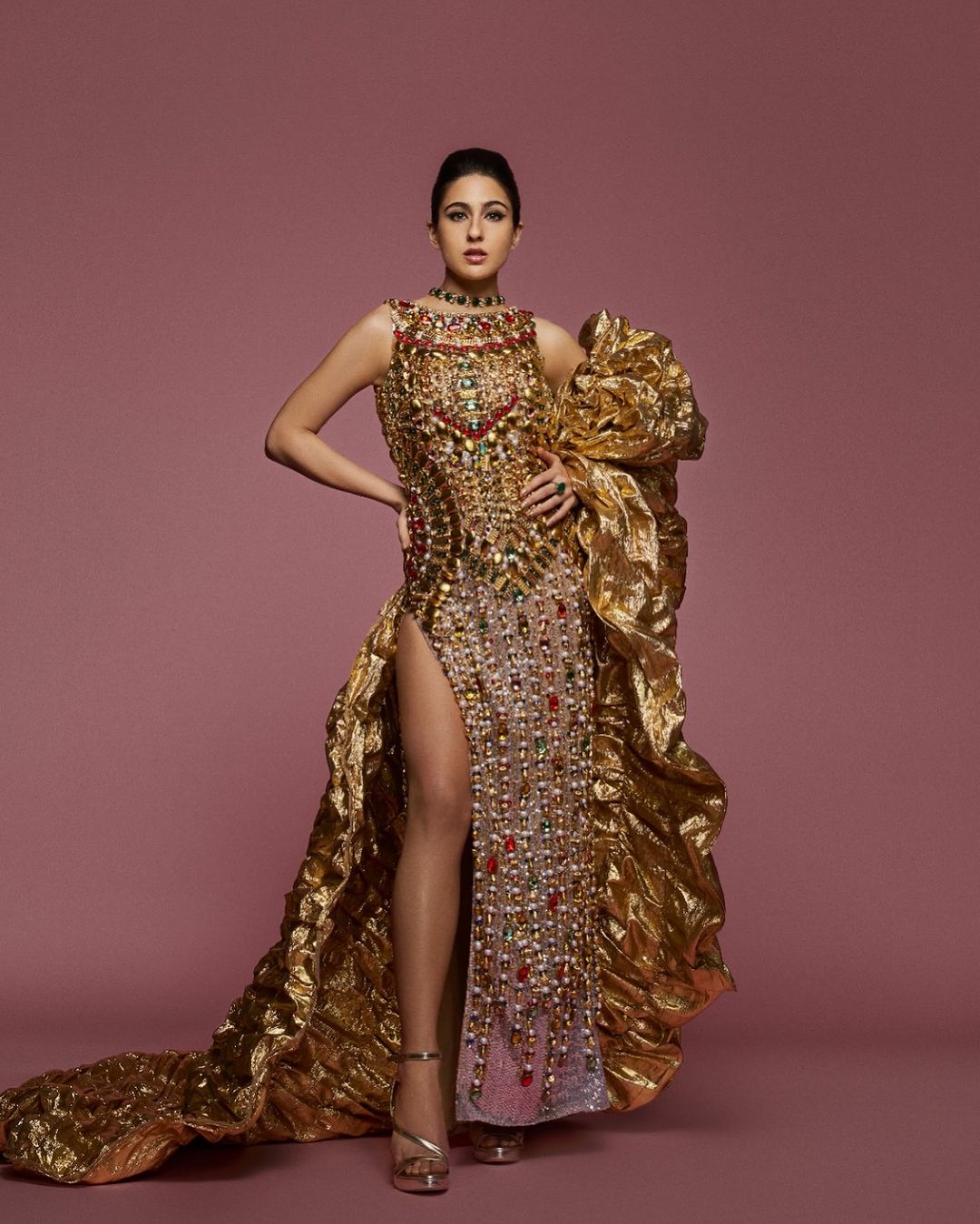 Sara Ali Khan in special ABJSK gown